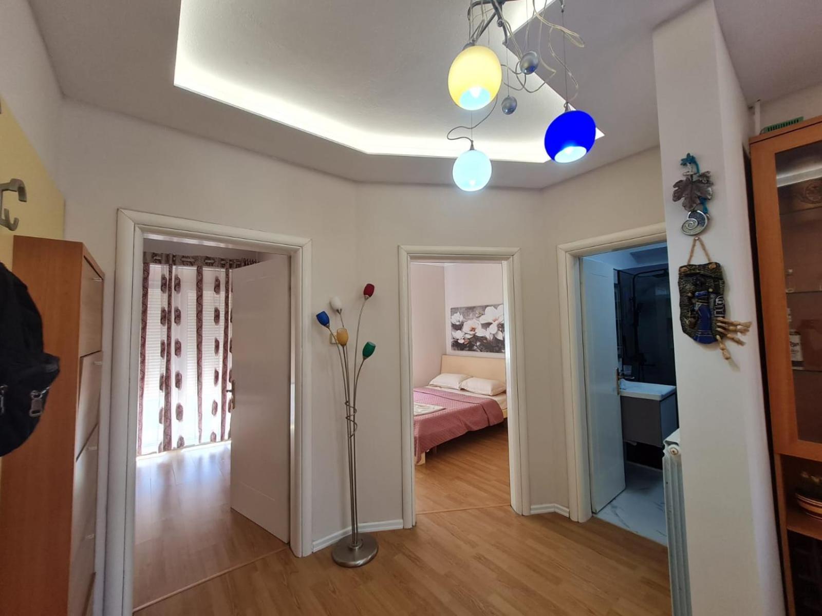 Sara-El Seaside Apartment Durres Exterior photo